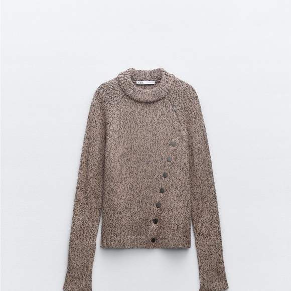 Zara asymmetric button twisted yarn knit sweater Small NWT - Picture 8 of 8